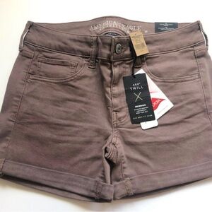 American Eagle Outfitters Women's Shorts- Size 6- NWT
